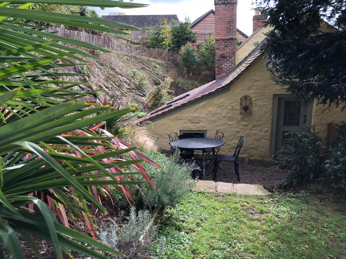 Old Mutlow Cottage Longhope Exterior foto